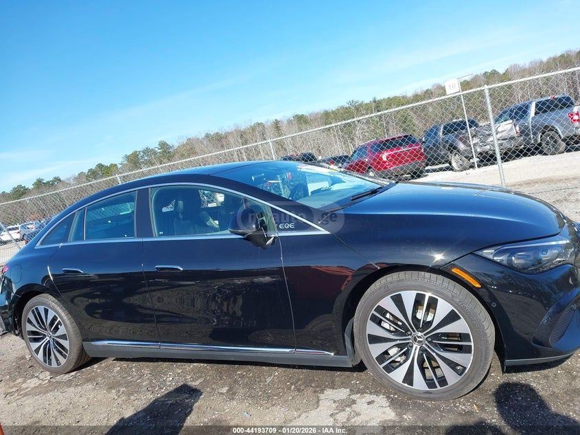 Mercedes-Benz EQE 350 2023 — миниатюра 13