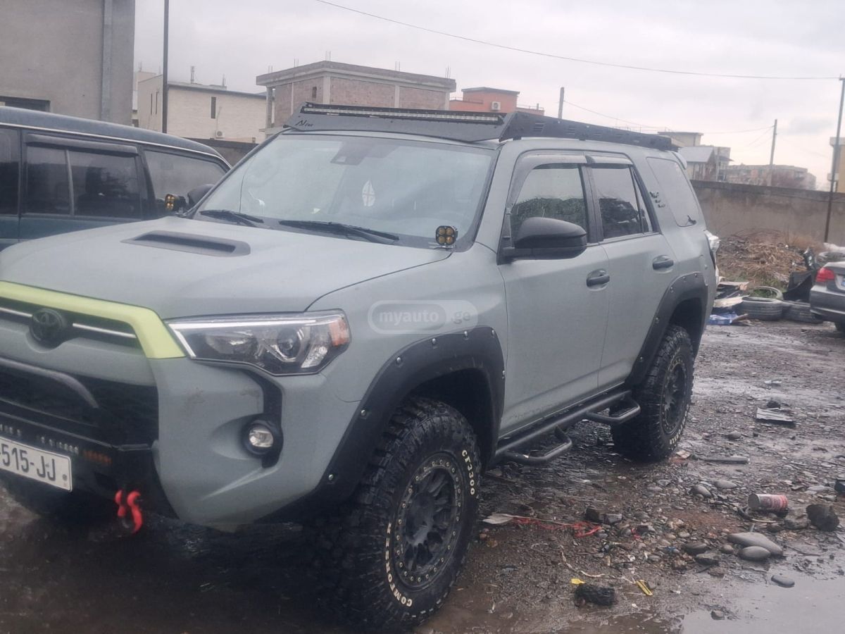 Toyota TRD Off Road 4dr 4x4 Automatic — миниатюра 3