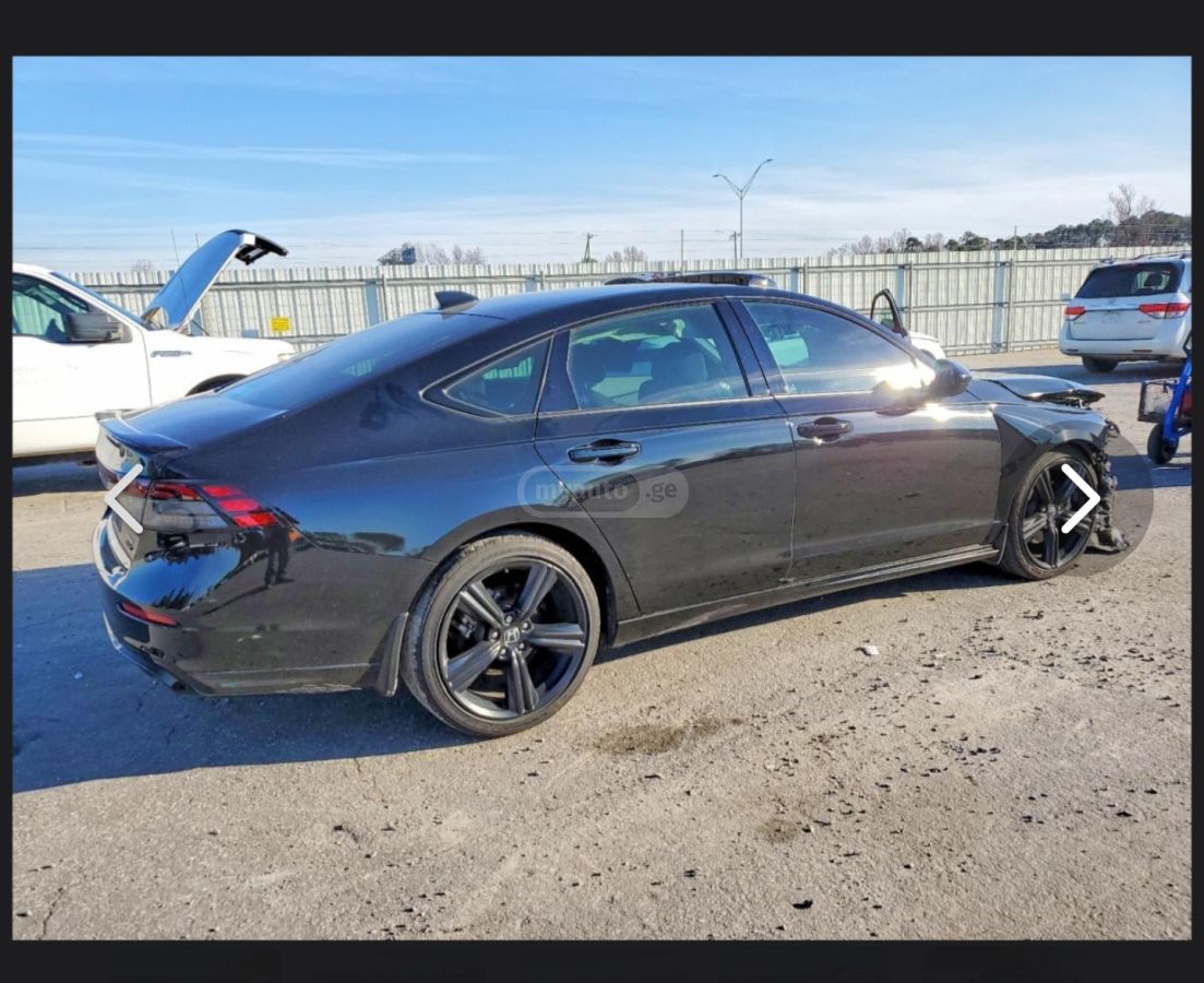 Honda Accord - фото 3