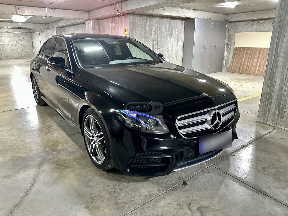Mercedes-Benz E 220 - фото 4