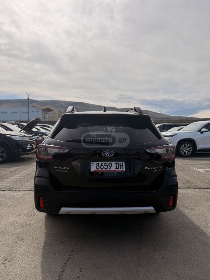 Subaru Limited XT 4dr All-Wheel Drive — миниатюра 4