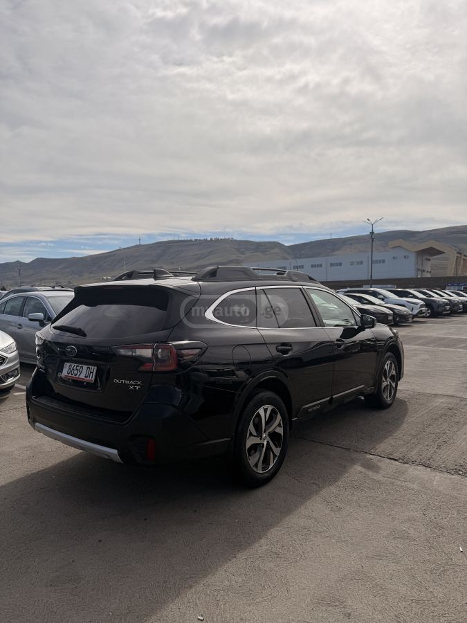 Subaru Limited XT 4dr All-Wheel Drive — миниатюра 5