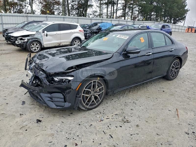 Mercedes-Benz E 350 - фото 1