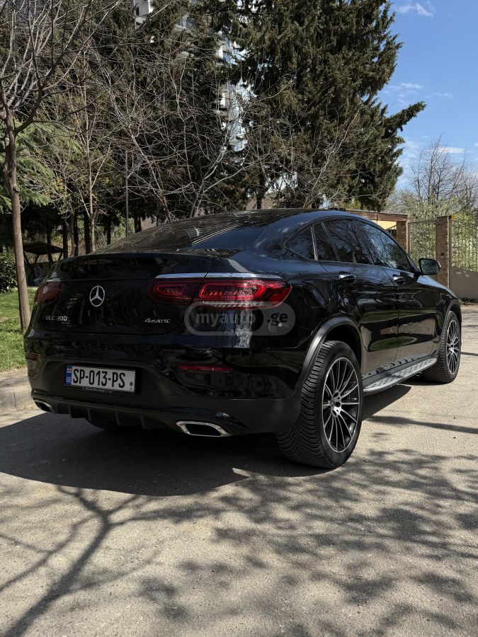 Mercedes-Benz GLC 300 Coupe - фото 10