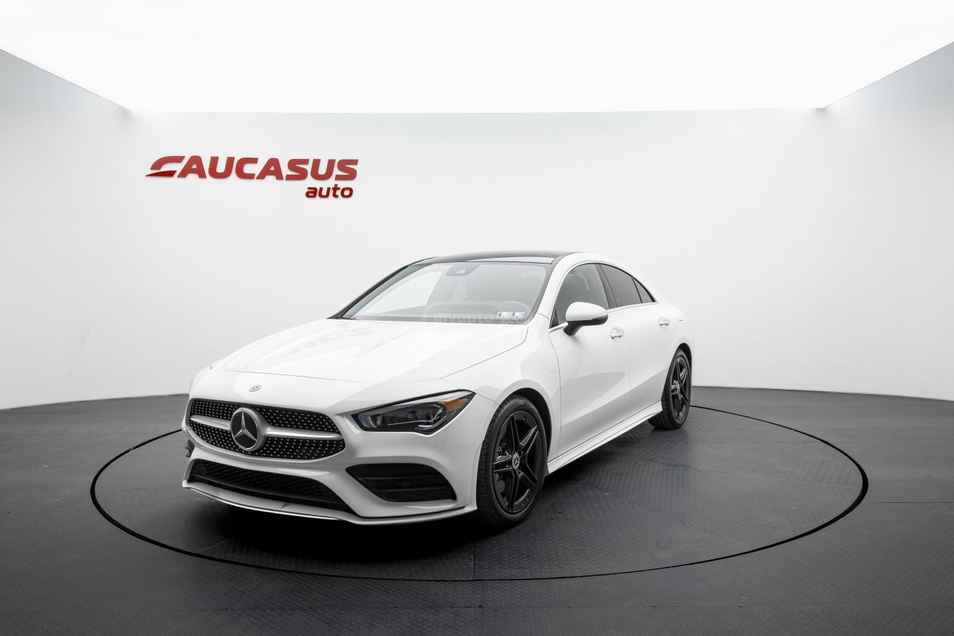 Mercedes-Benz CLA 250 - фото 1