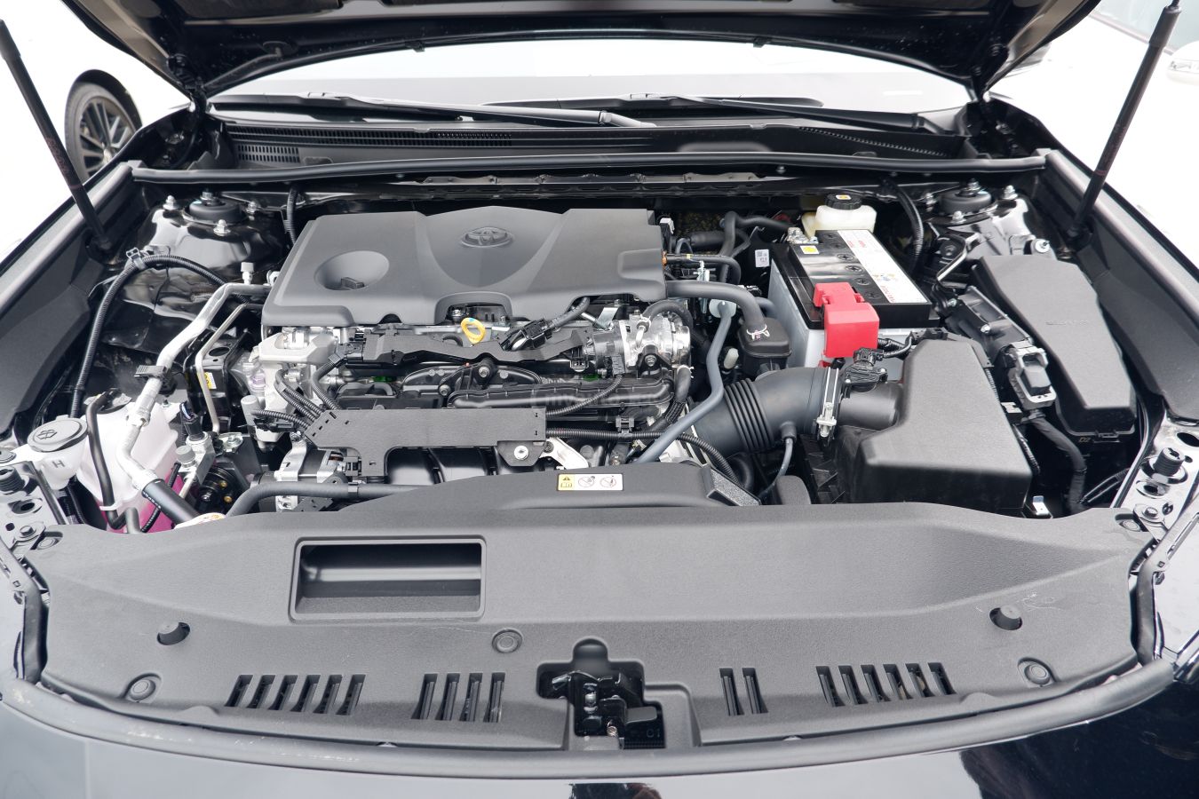 Toyota Camry - фото 11