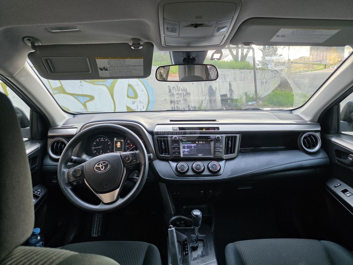 Toyota Rav 4 - фото 3
