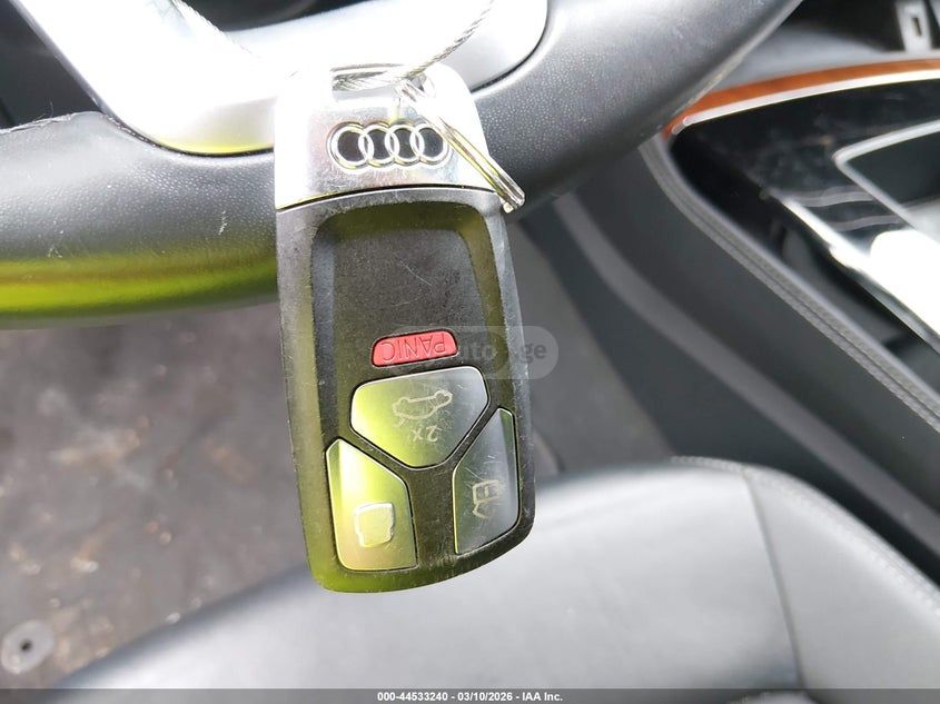 Audi Q5 - фото 11