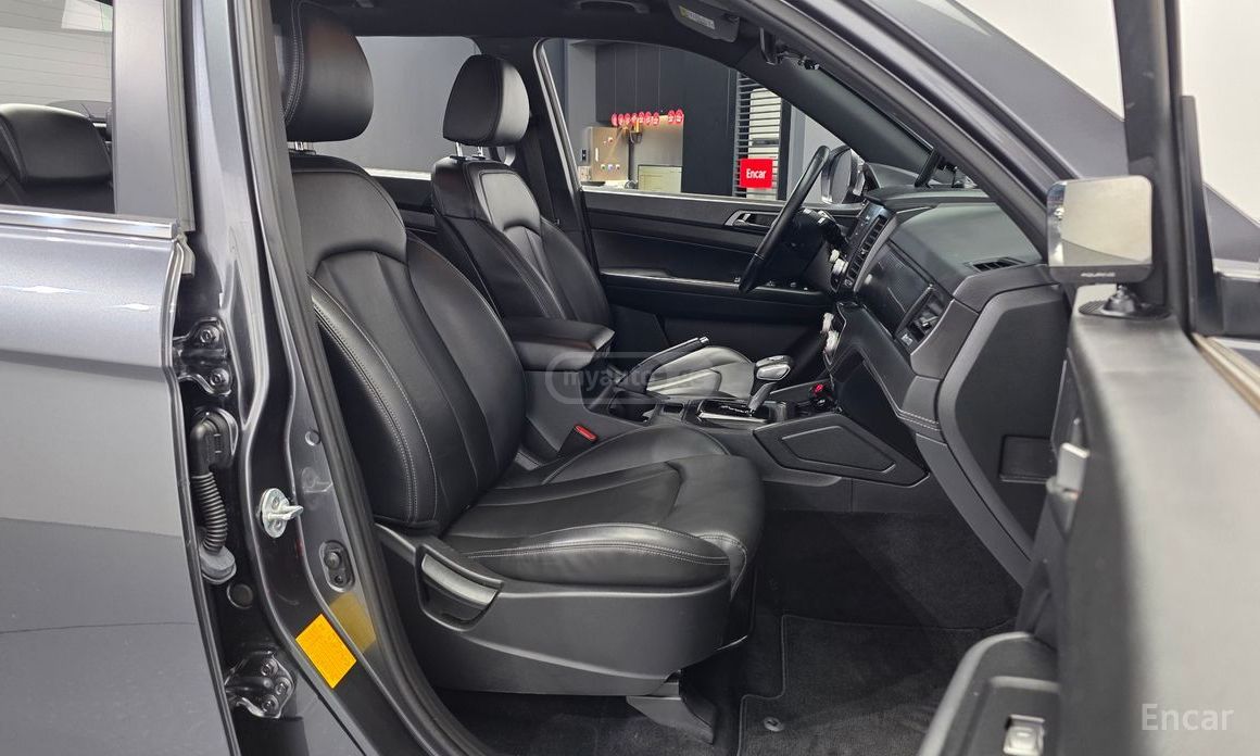 Ssangyong Rexton - фото 10