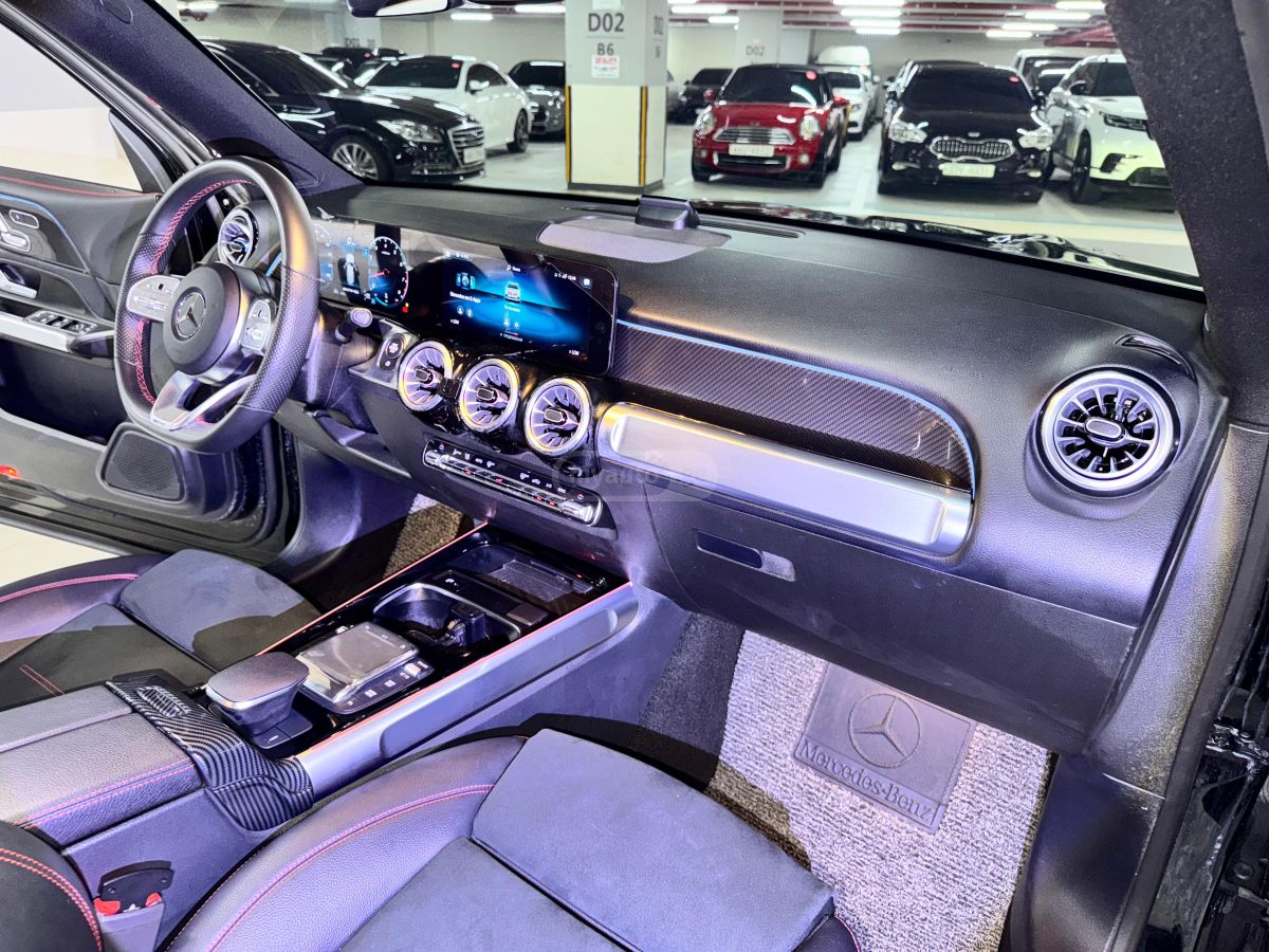 Mercedes-Benz GLB 35 AMG Base AMG GLB 35 4dr All-Wheel 2021 — миниатюра 10