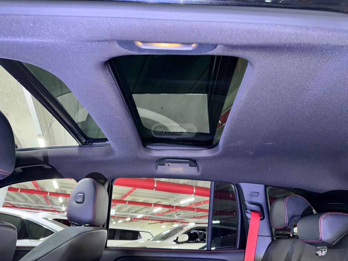 Mercedes-Benz GLB 35 AMG Base AMG GLB 35 4dr All-Wheel 2021 — миниатюра 11