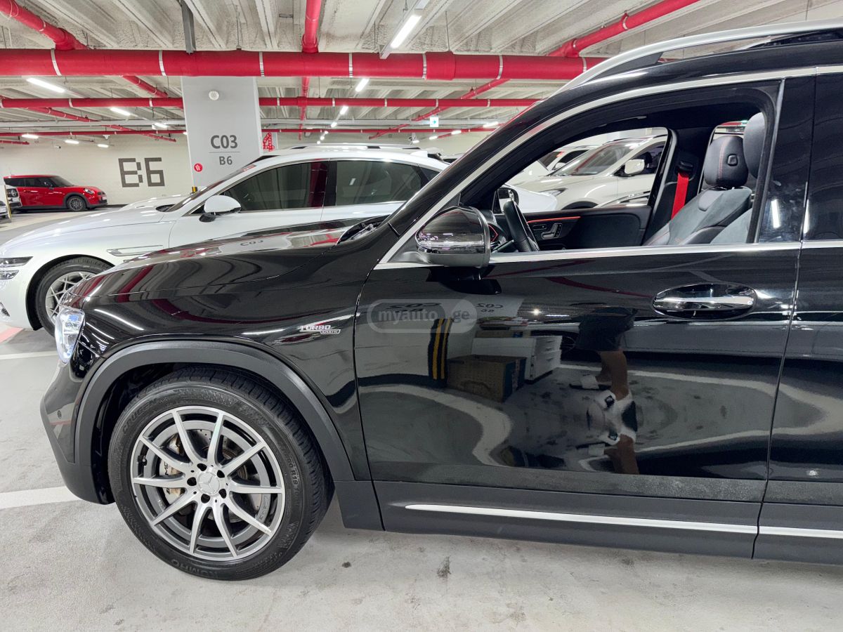 Mercedes-Benz GLB 35 AMG Base AMG GLB 35 4dr All-Wheel 2021 — миниатюра 12