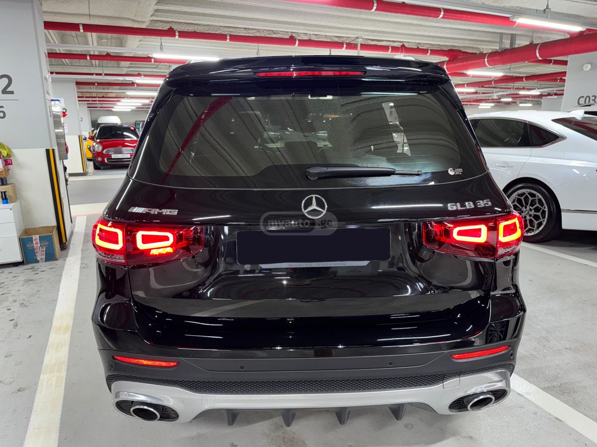 Mercedes-Benz GLB 35 AMG Base AMG GLB 35 4dr All-Wheel 2021 — миниатюра 3