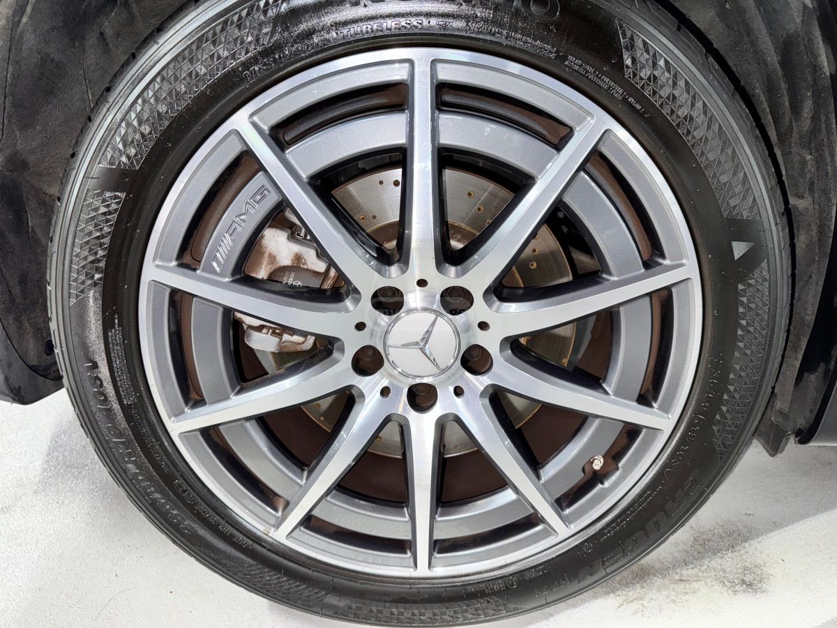 Mercedes-Benz GLB 35 AMG Base AMG GLB 35 4dr All-Wheel 2021 — миниатюра 6