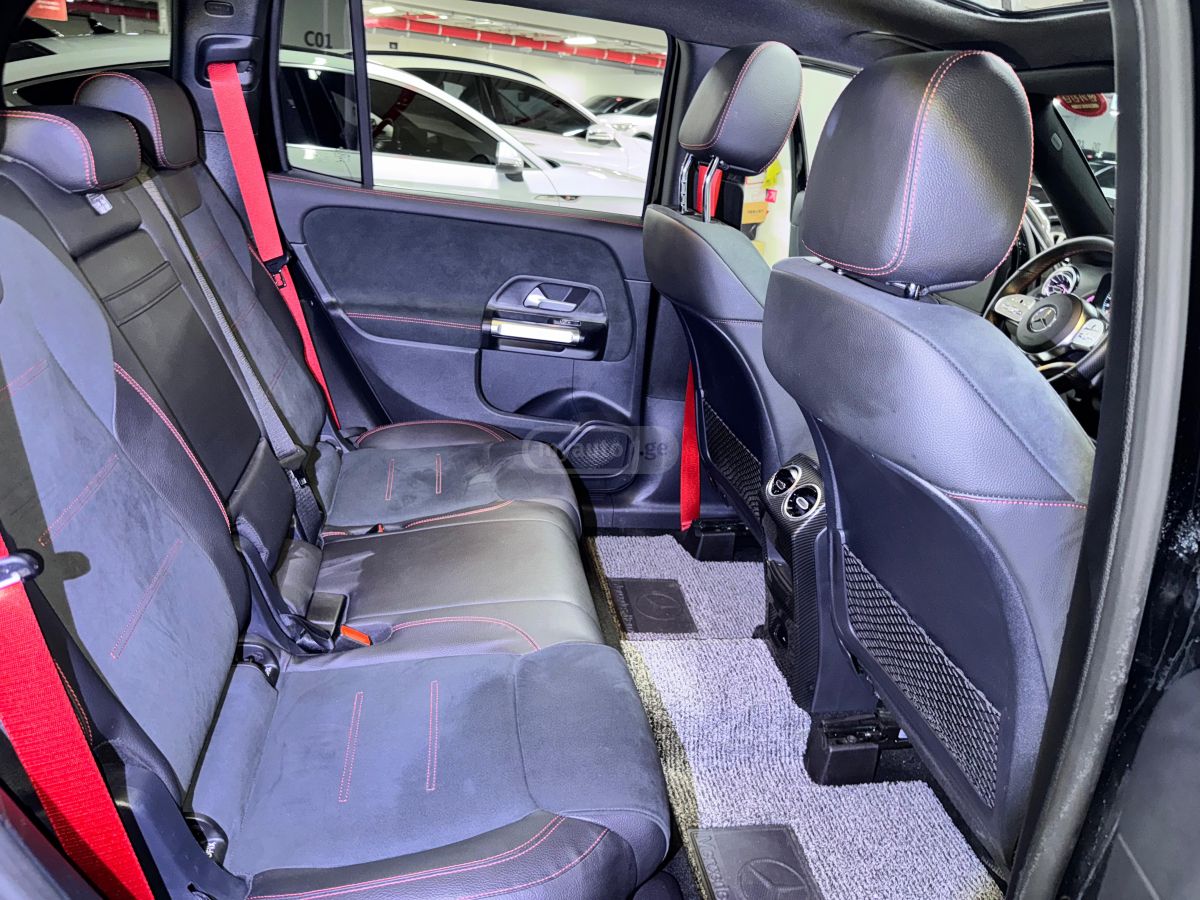 Mercedes-Benz GLB 35 AMG Base AMG GLB 35 4dr All-Wheel 2021 — миниатюра 7