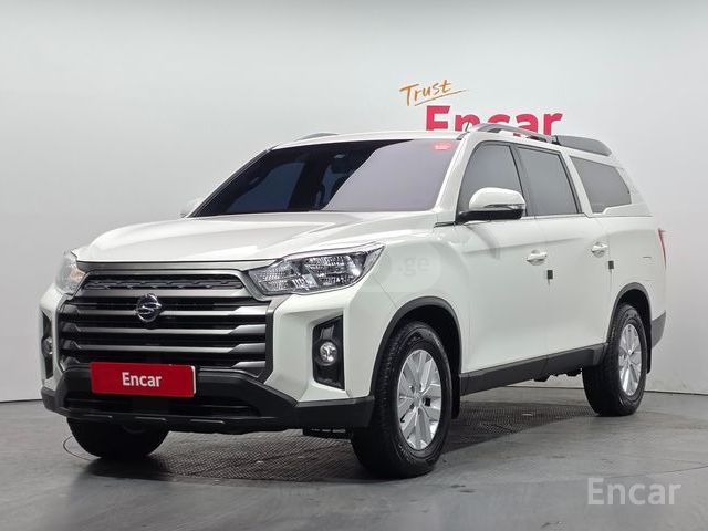 Ssangyong Rexton - фото 1