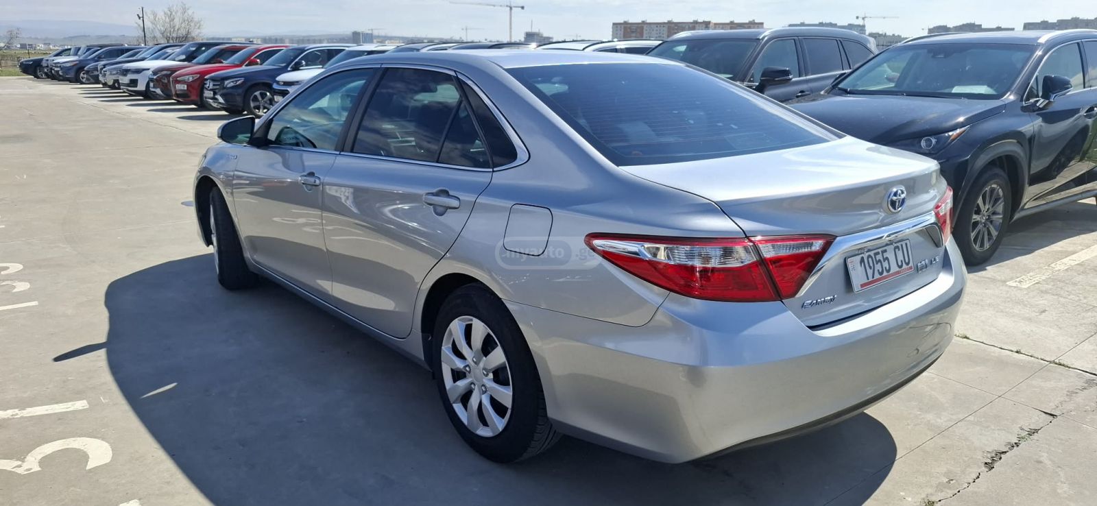 Toyota Camry - фото 3