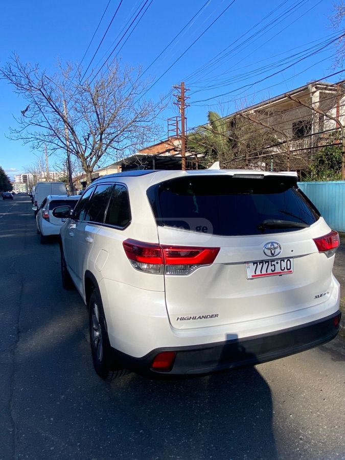 Toyota Highlander - фото 7