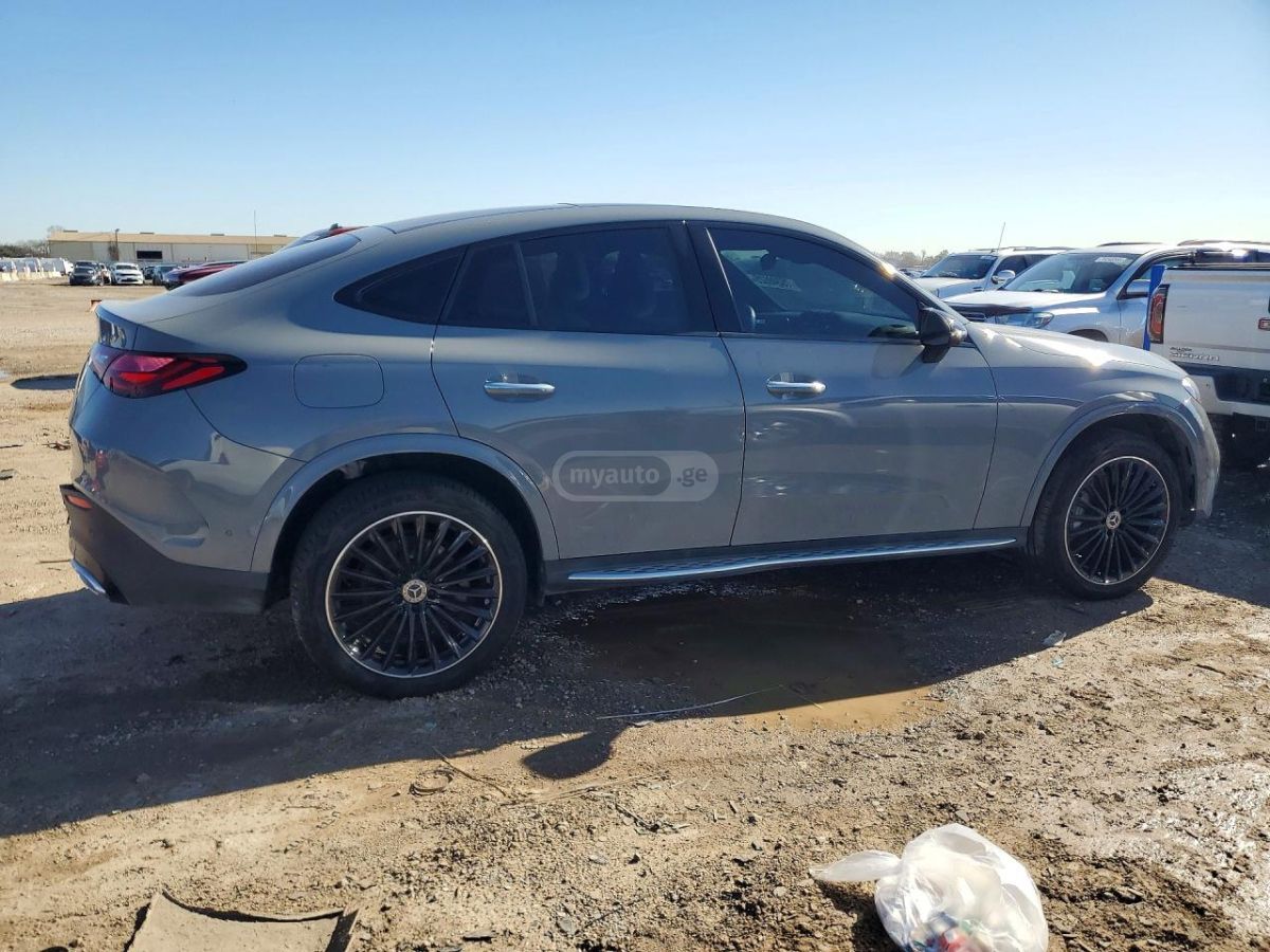 Mercedes-Benz GLC 300 Coupe - фото 4