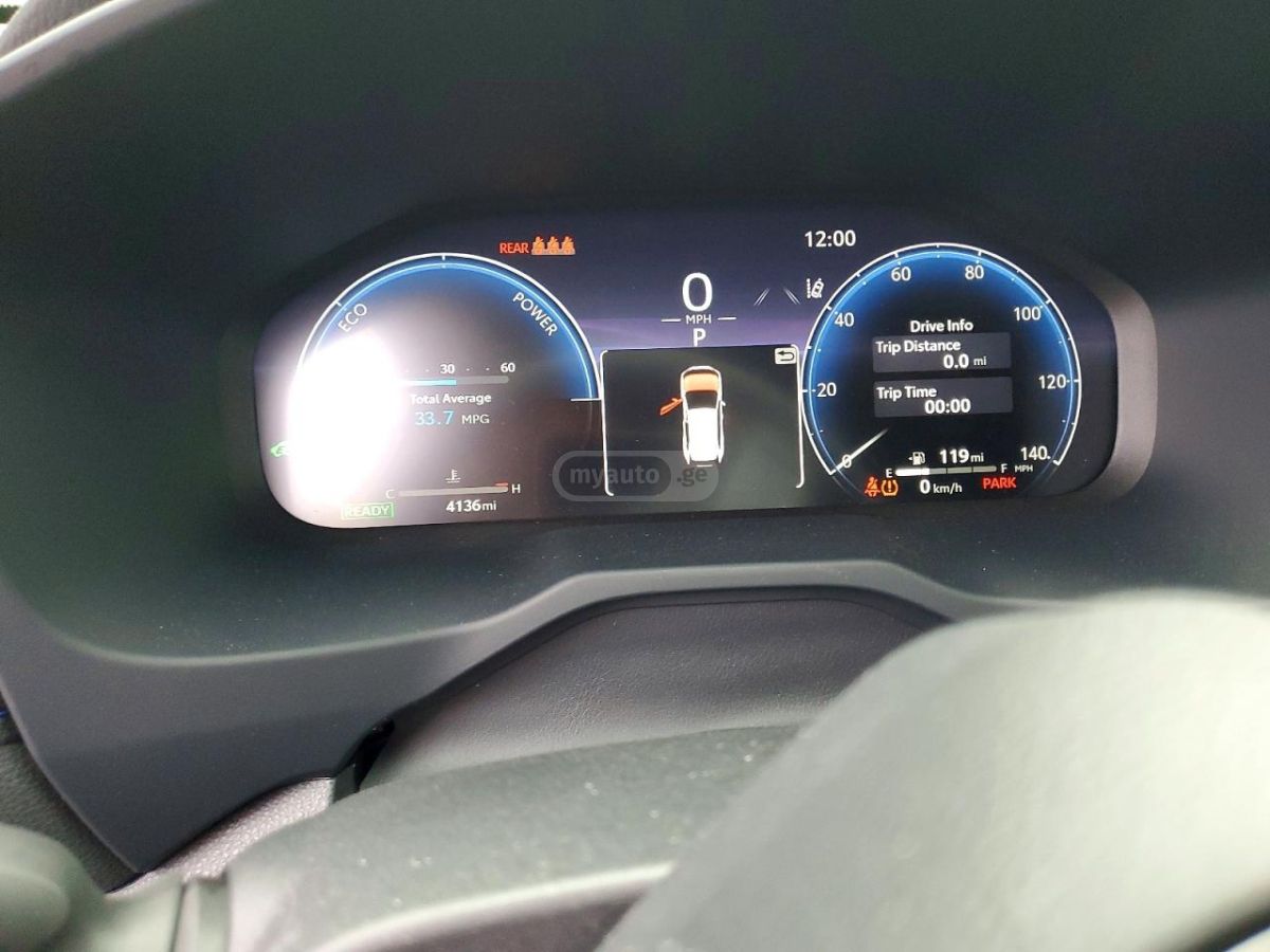 Toyota RAV 4 - фото 2