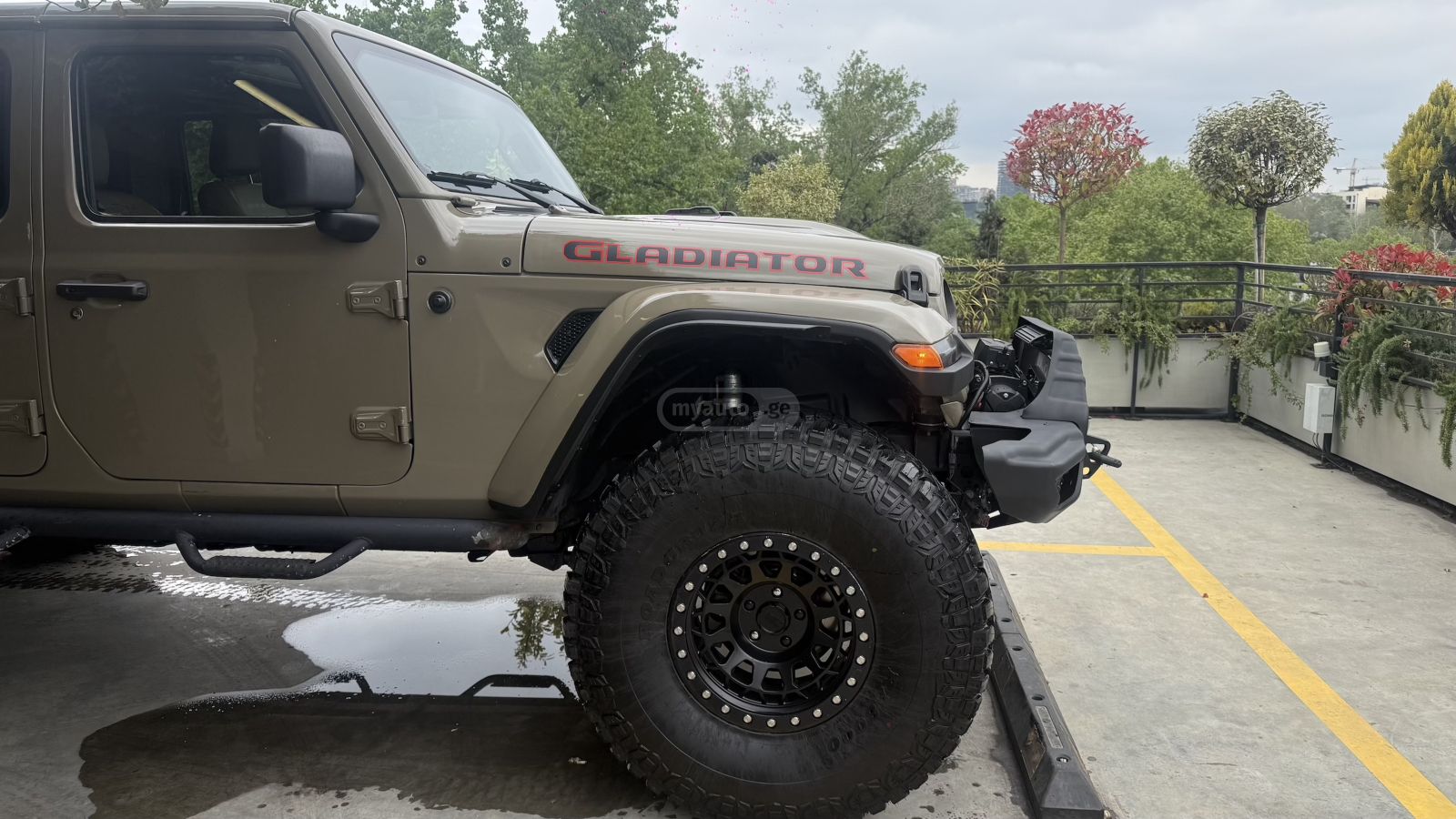 Jeep Gladiator - фото 2