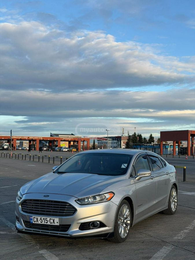 Ford Fusion - фото 5