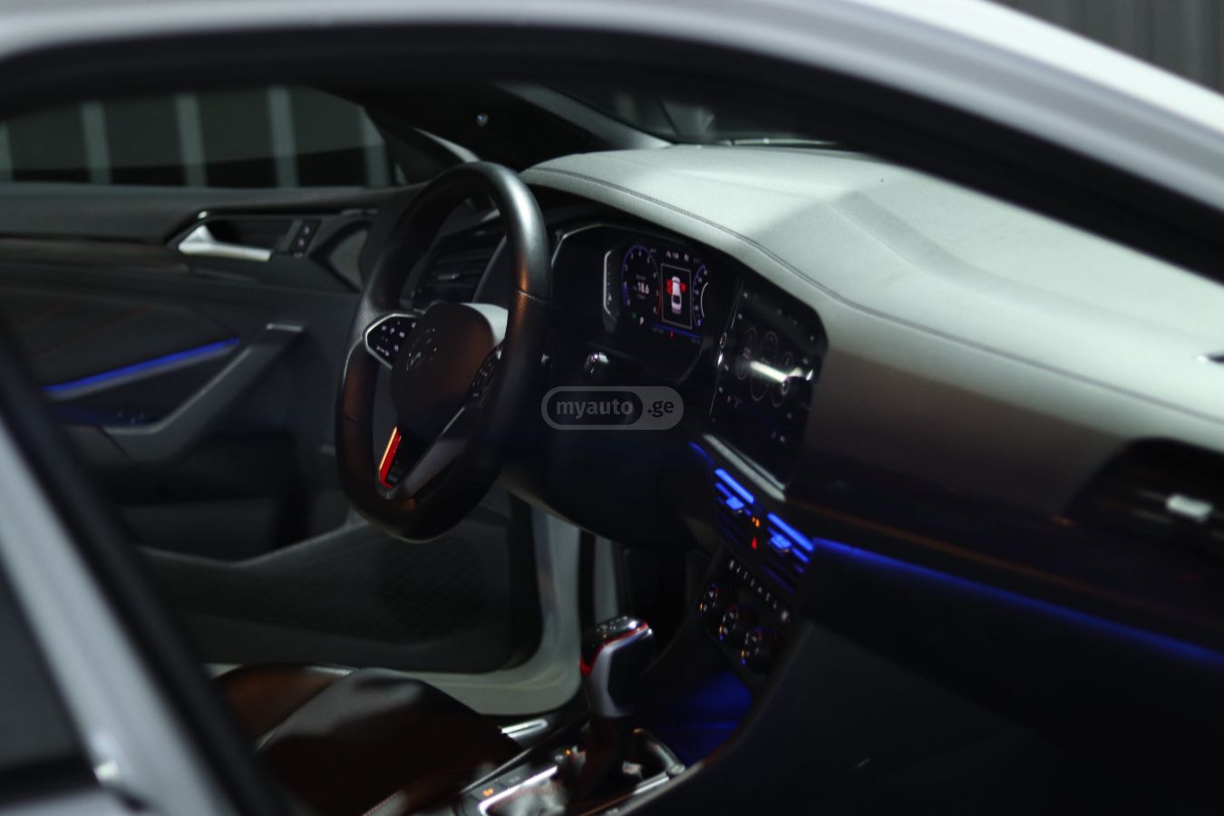 Volkswagen Jetta GLI autobahn 2023 — миниатюра 6