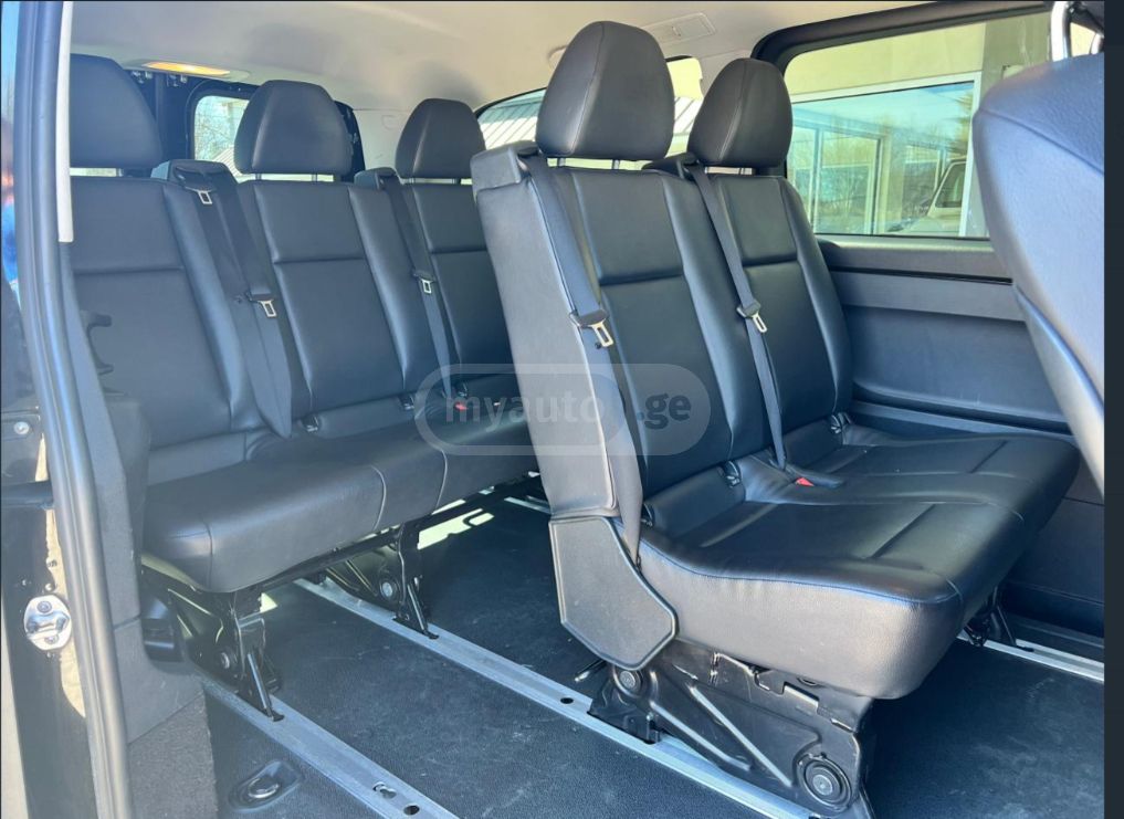 Mercedes-Benz Metris Passenger Van - фото 3