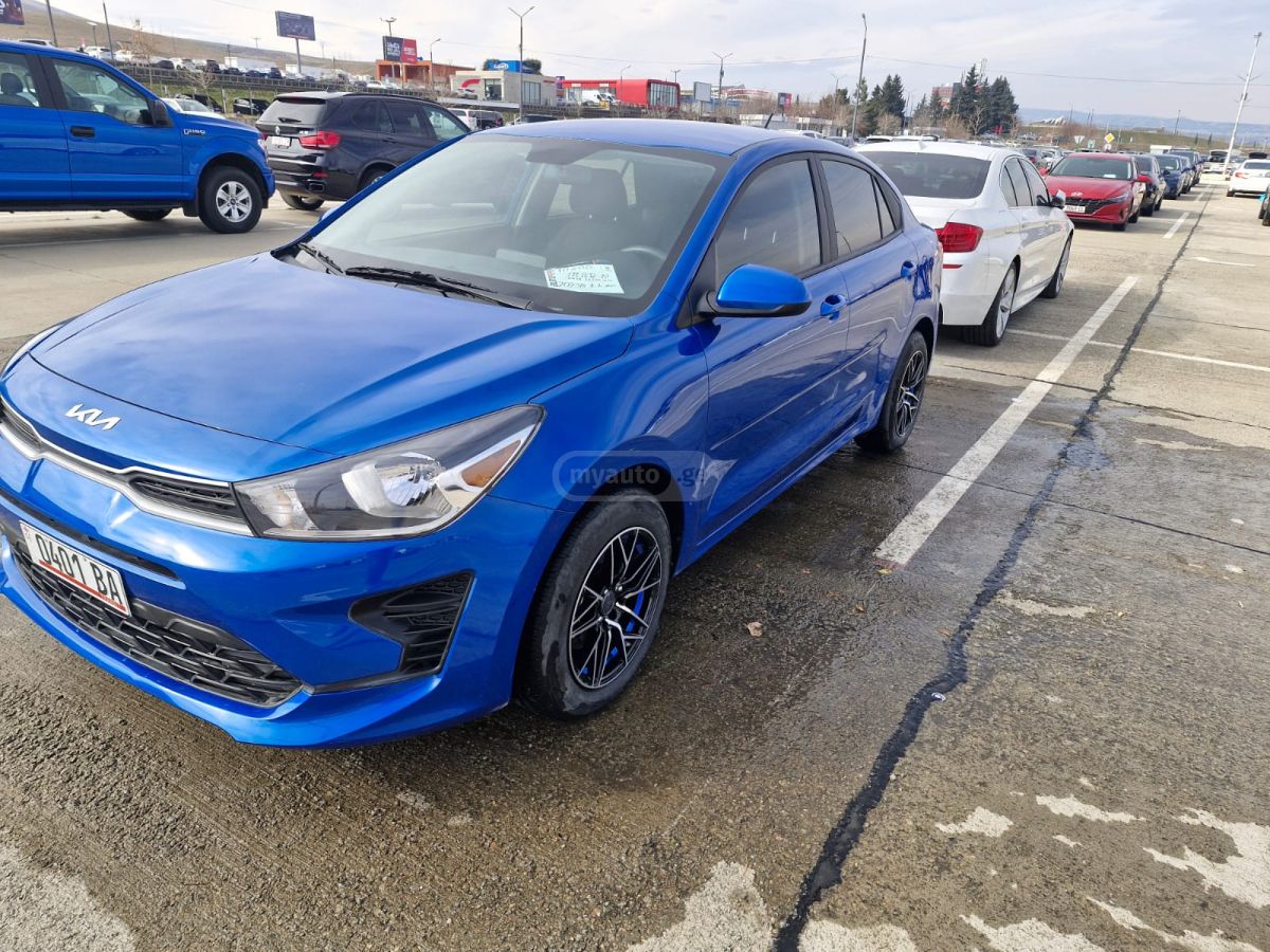 Kia Rio 2023 — миниатюра 1