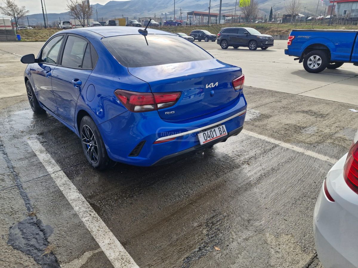 Kia Rio 2023 — миниатюра 2