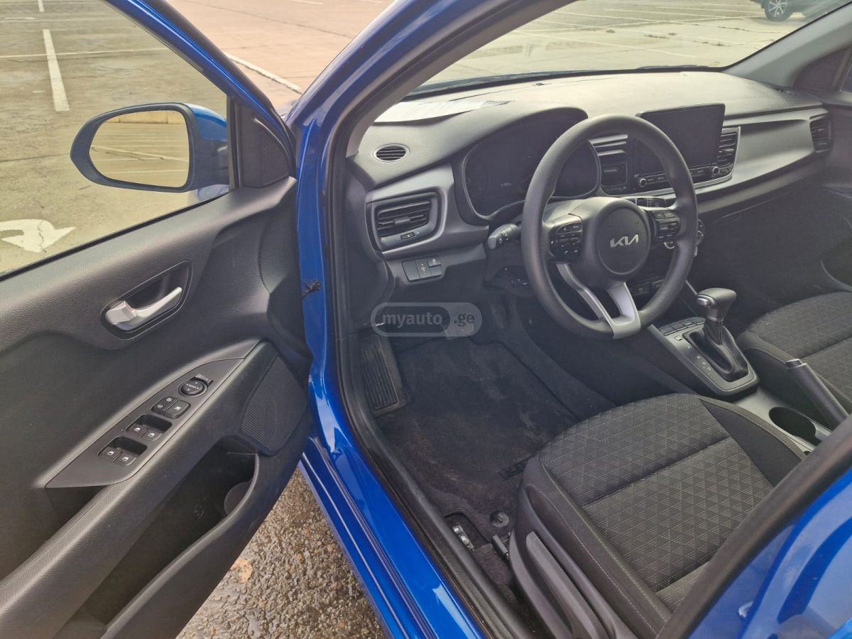 Kia Rio 2023 — миниатюра 7