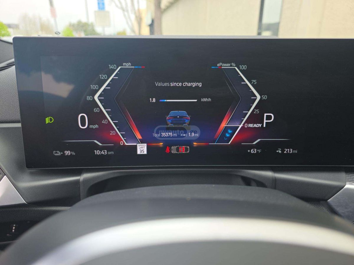 BMW i4 - фото 11