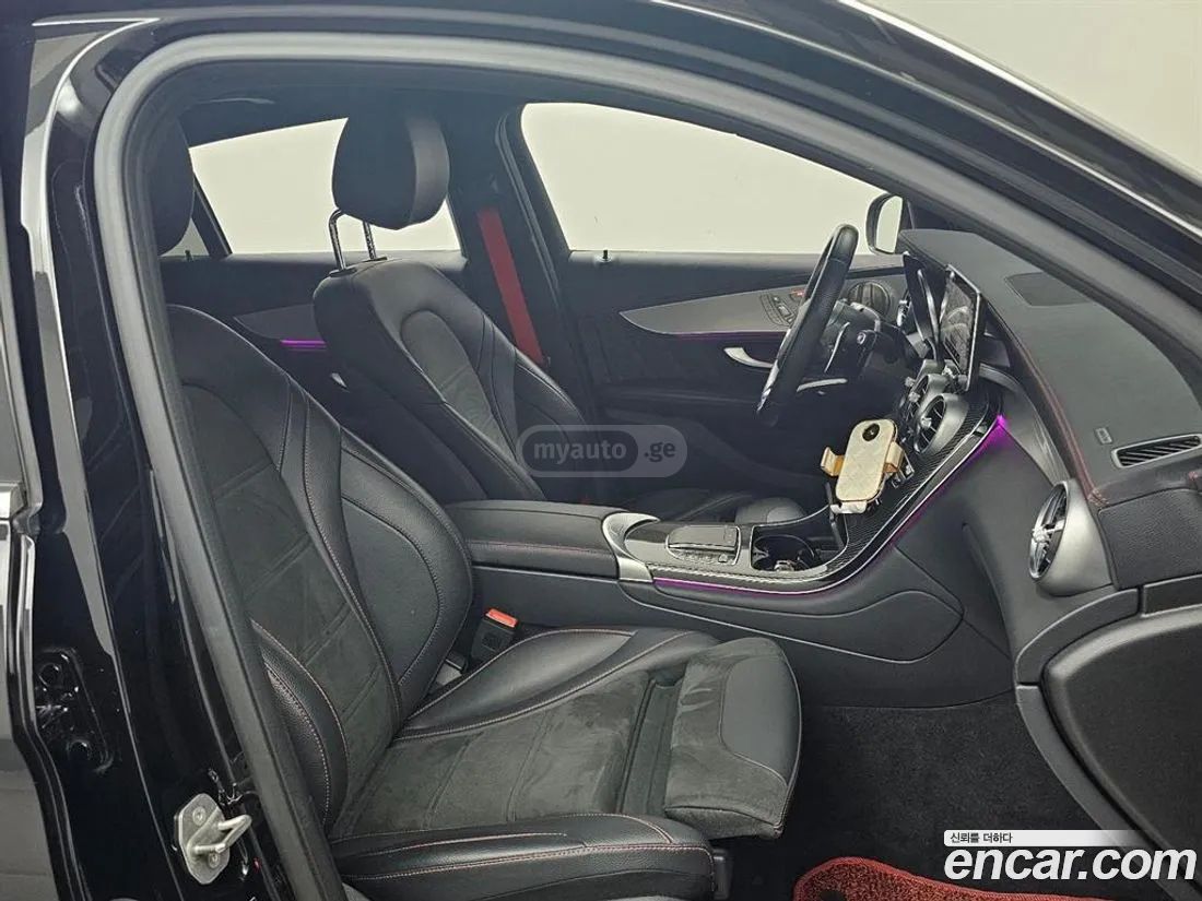 Mercedes-Benz GLC 63 AMG 2021 — миниатюра 10