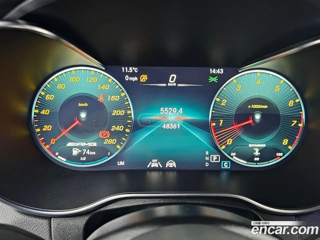 Mercedes-Benz GLC 63 AMG 2021 — миниатюра 8