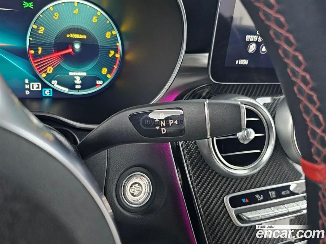 Mercedes-Benz GLC 63 AMG 2021 — миниатюра 9