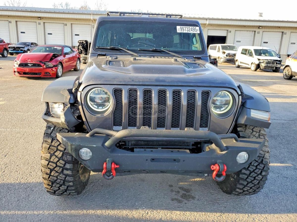 Jeep Wrangler - фото 5