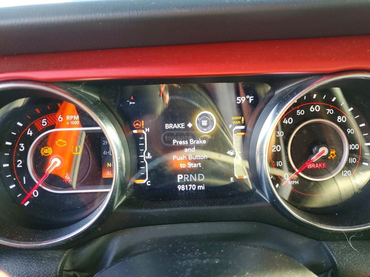 Jeep Wrangler - фото 9