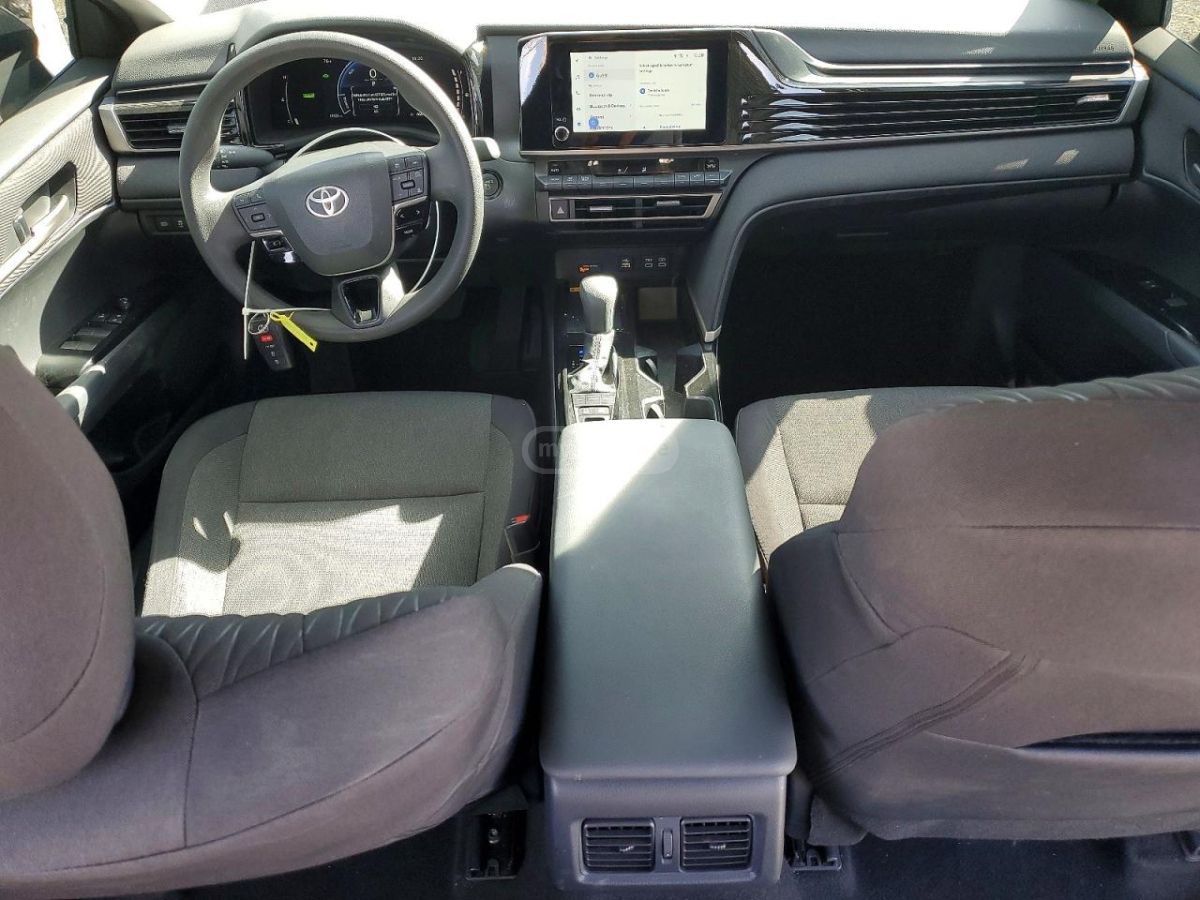 Toyota Camry - фото 6