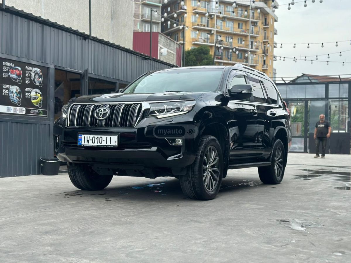 Toyota Land Cruiser Prado - фото 2