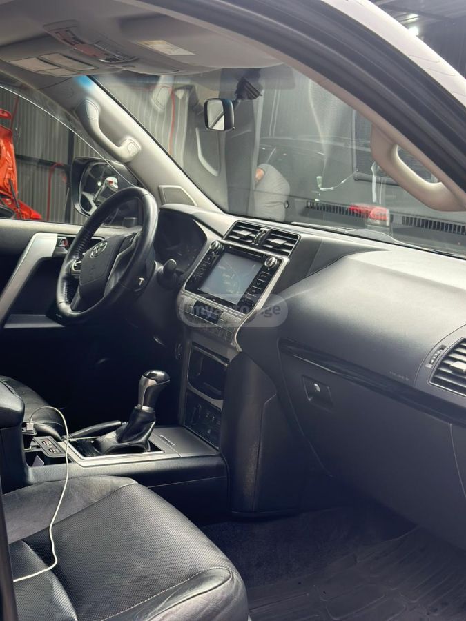Toyota Land Cruiser Prado - фото 7
