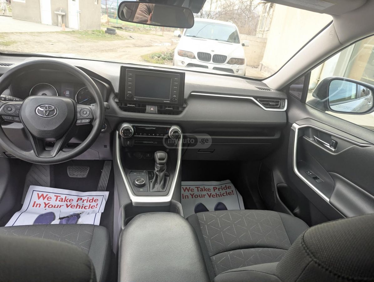 Toyota XLE 4dr All-Wheel Drive Automa — миниатюра 11