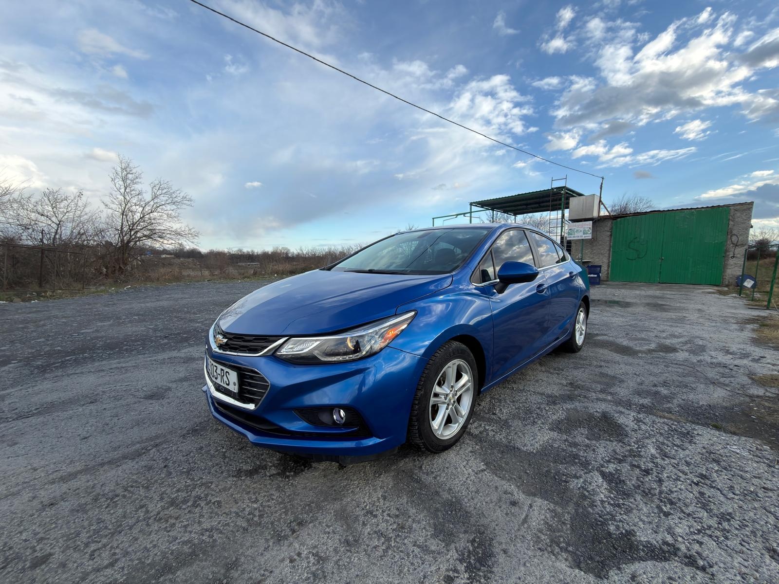 Chevrolet Cruze - фото 1