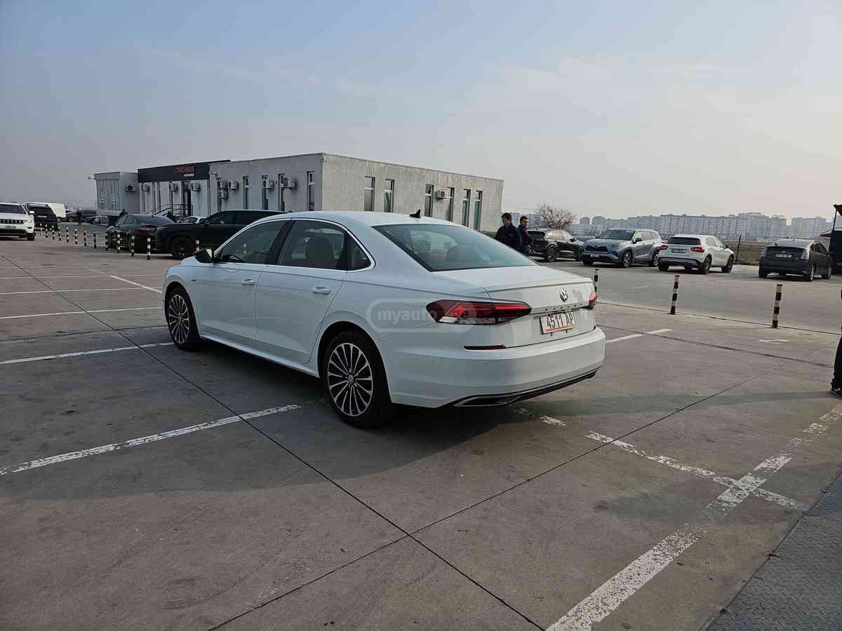 Volkswagen Volkswagen Passat — миниатюра 6