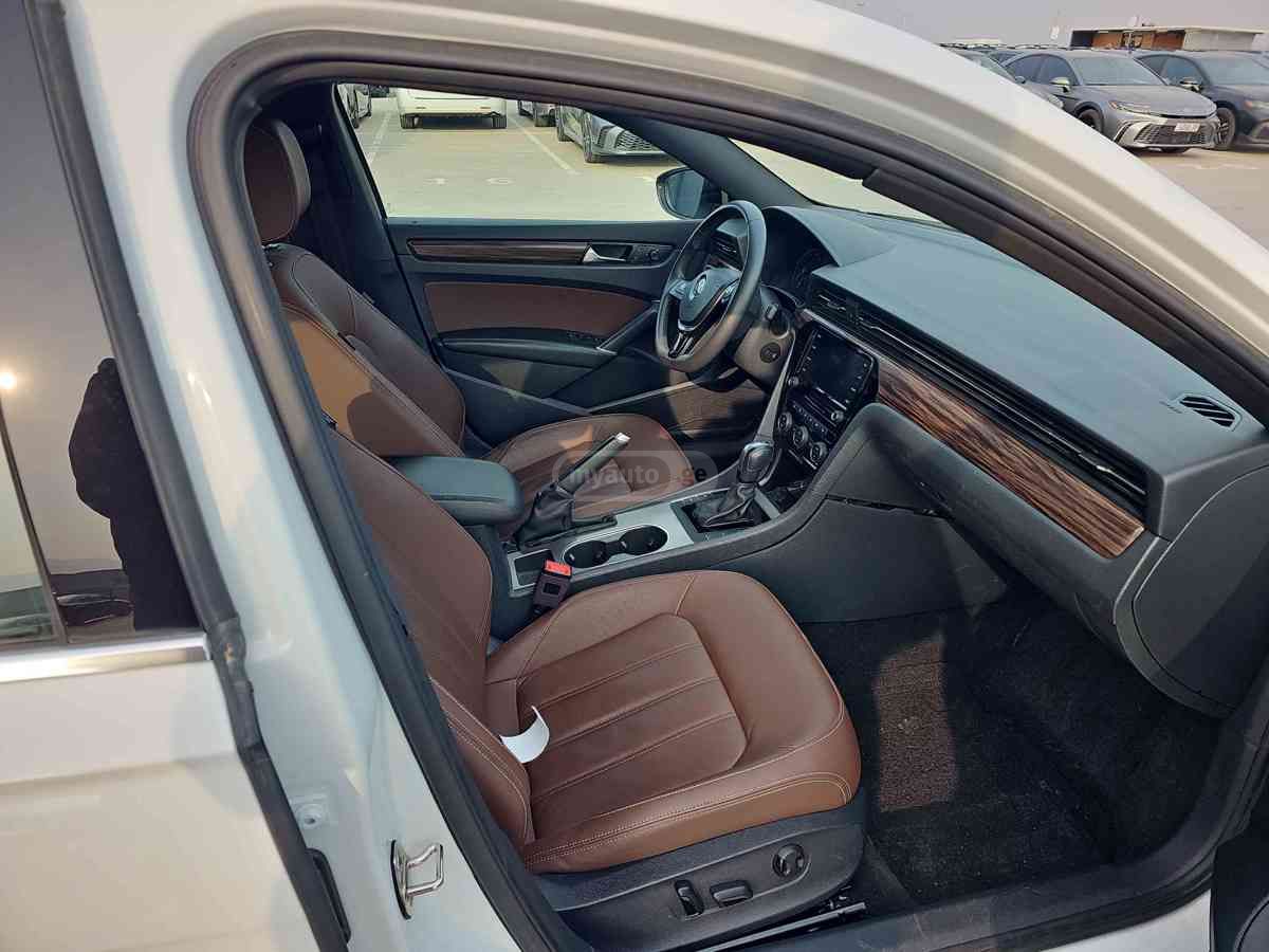 Volkswagen Volkswagen Passat — миниатюра 9