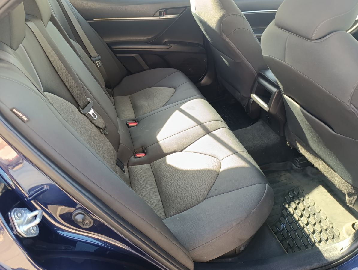 Toyota Camry - фото 7