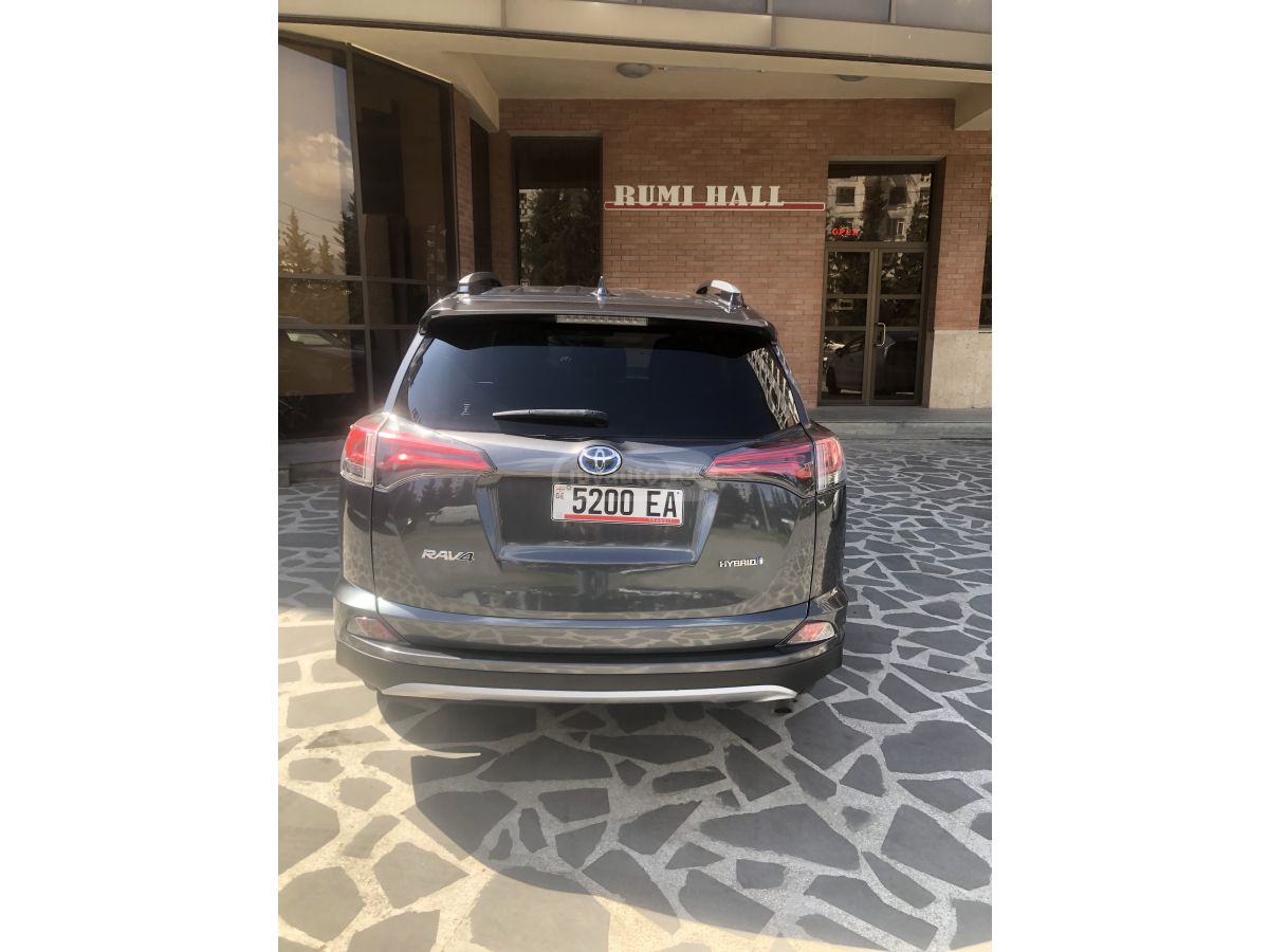 Toyota RAV 4 - фото 14