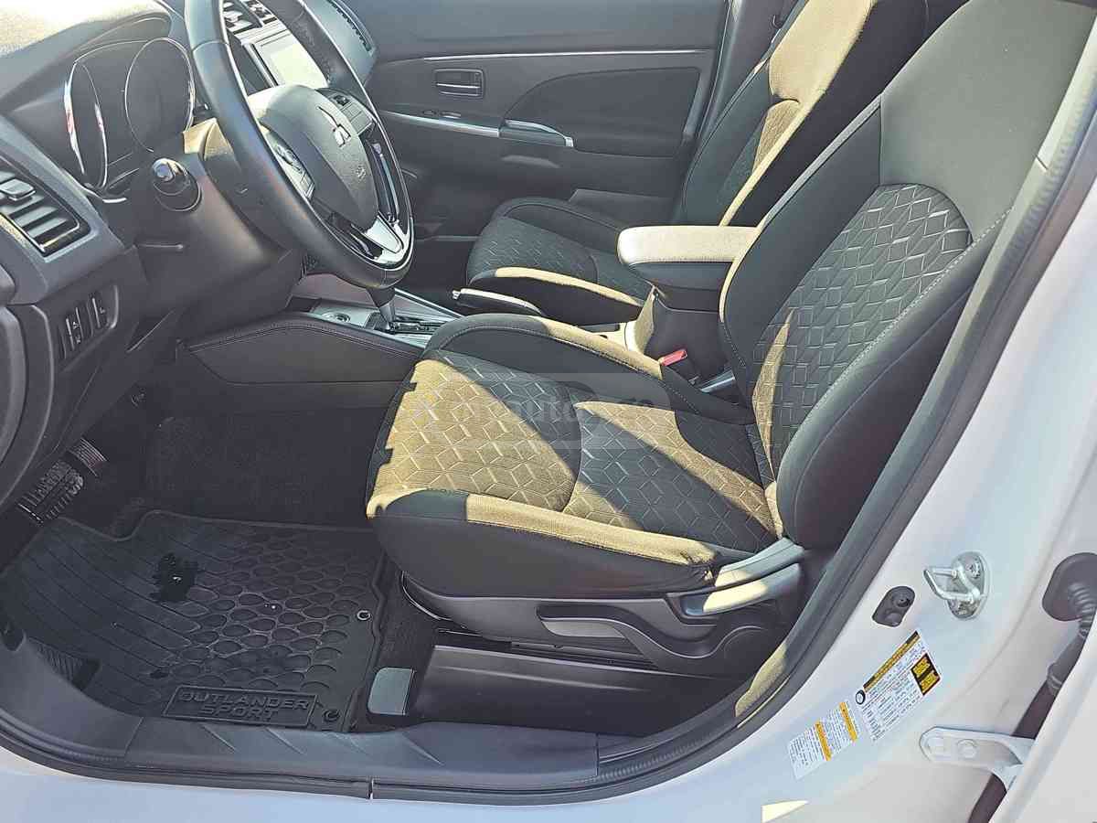 Mitsubishi Mitsubishi Outlander — миниатюра 10