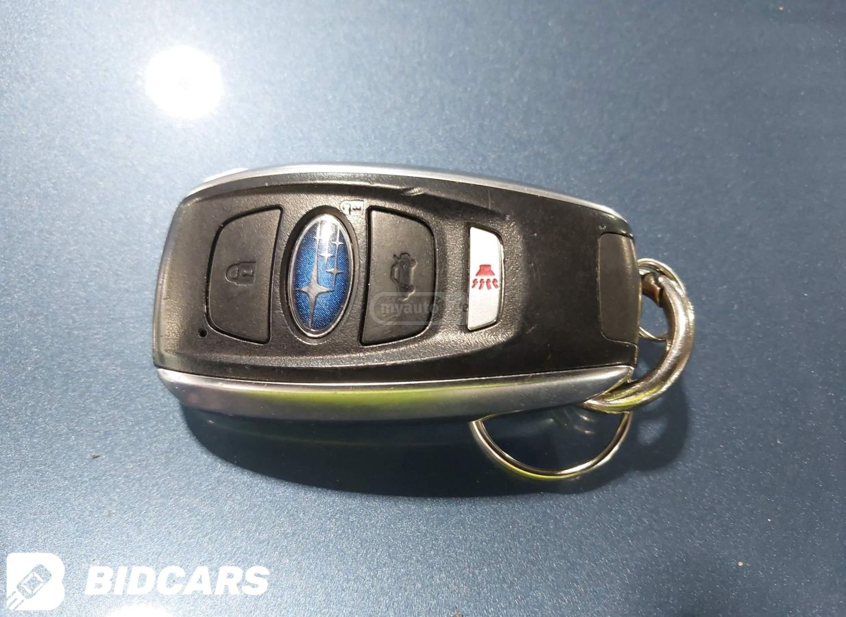 Subaru Premium 4dr All-Wheel Drive CV — миниатюра 7