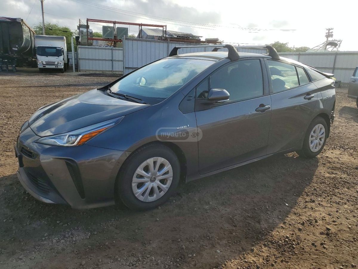 Toyota Prius - фото 3