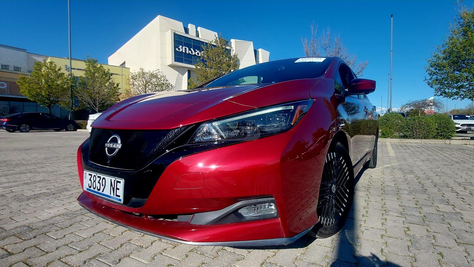 Nissan Leaf SL PLUS 2023 — миниатюра 1